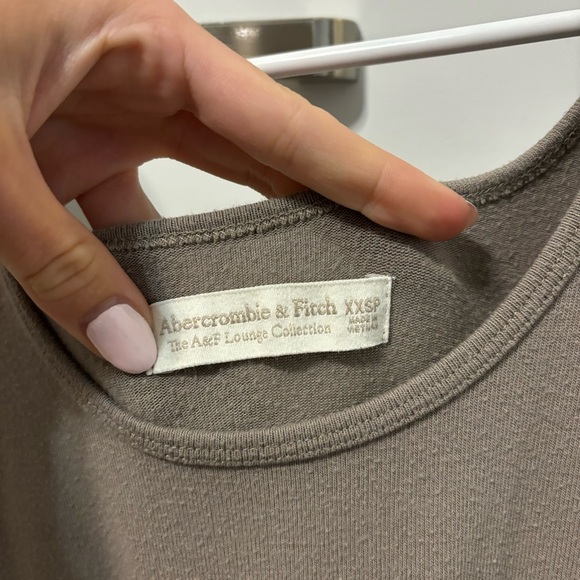 Abercrombie Lounge Scoopneck Romper - Picture 5 of 7